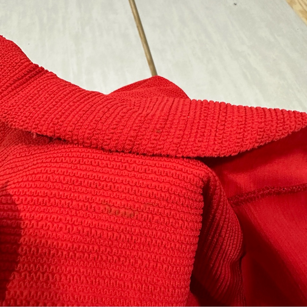 Montce Cynthia Textured Swimsuit One Piece Crimson - Picture 10 of 10